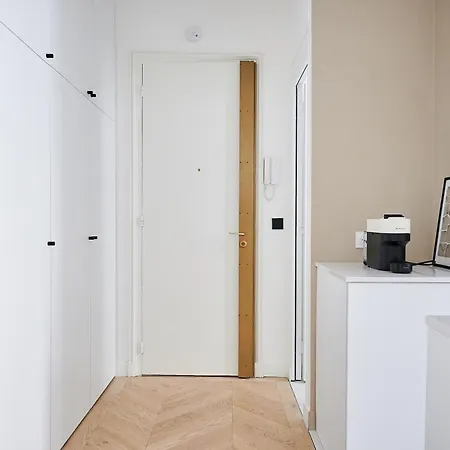 Luxury 1min From Eiffel Tower باريس