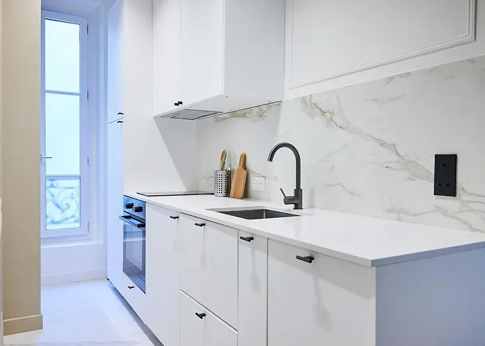 Luxury 1min From Eiffel Tower París